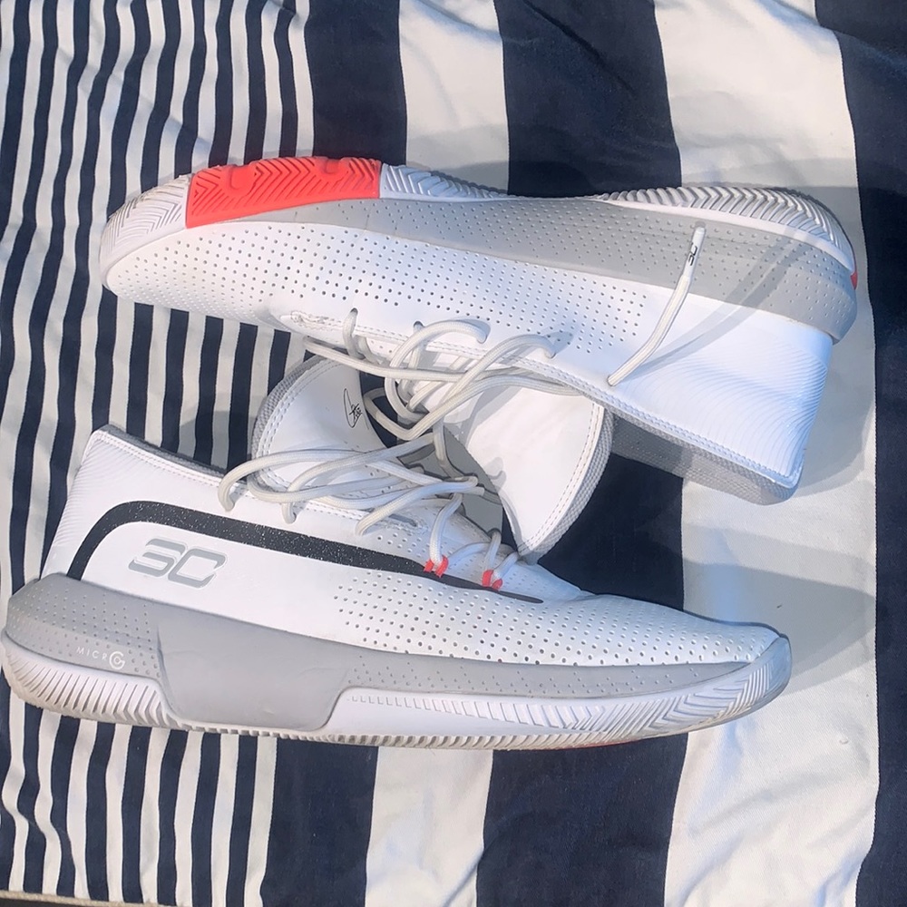 Steph Currys Size 13